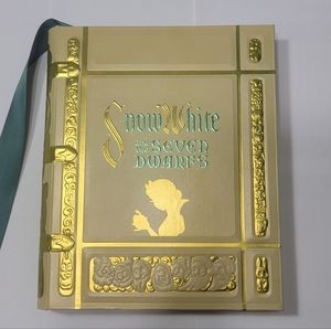 Besame Cosmetics Snow White Storybook Eyeshadow Palette 2017 Rare